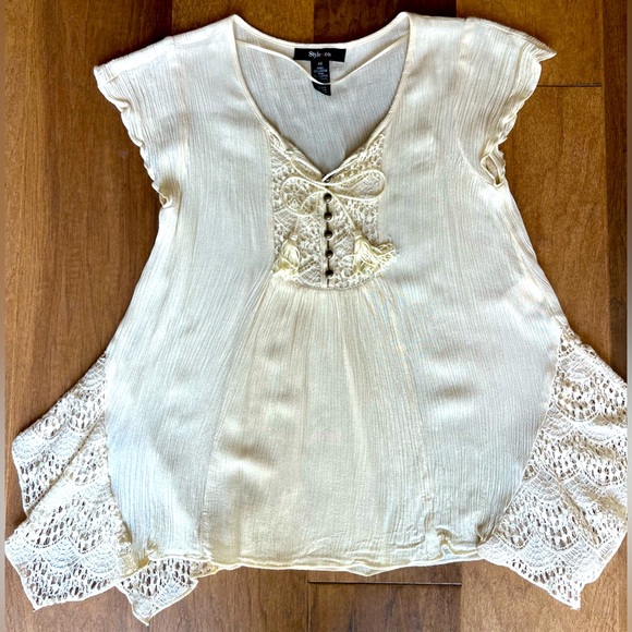 Swing ivory top with crochet inserts size XS, Style & Co. - Picture 4 of 14
